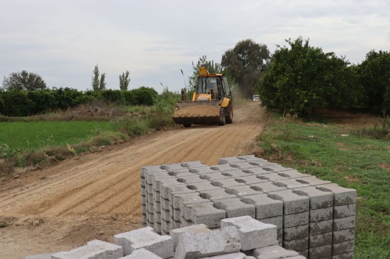 Nazilli Belediyesi’nden Bereketli’de yol çalışması