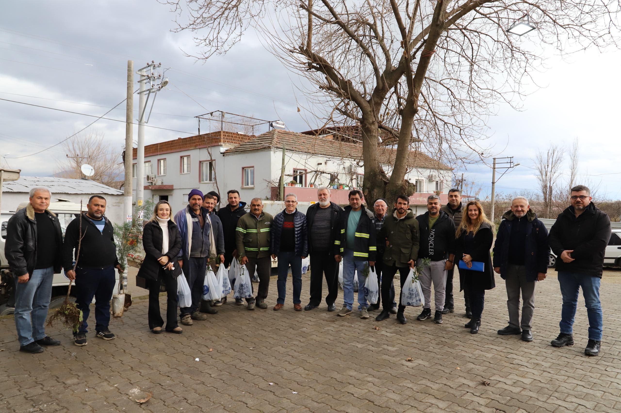 Başkan Tetik kırsal mahalle ziyaretlerini sürdürüyor