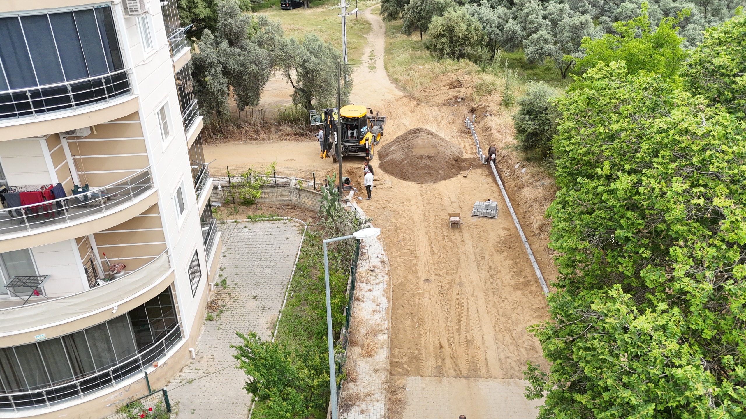 Nazilli Belediyesi’nden Ocaklı Mahallesi’ne yeni yol